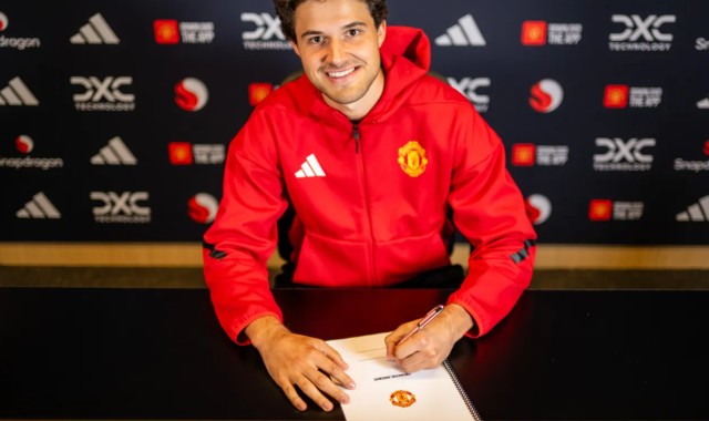 开云体育官网-曼联名宿斯特普尼：拉门斯要敢当禁区王，多纳鲁马在曼城亦然