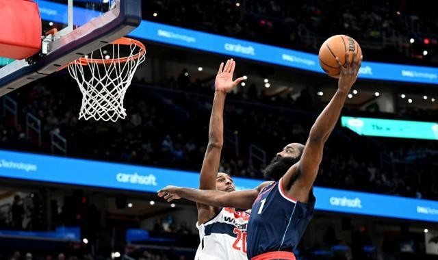 开云APP-哈登轰43+7梦回火箭时代，快艇勇猛反衬76人尴尬