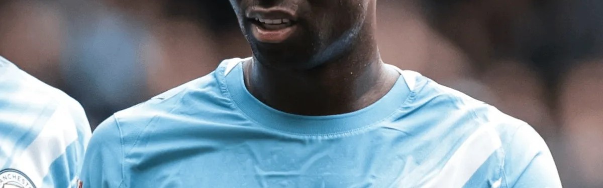 kaiyun-格伊本场传球、对抗以及抢断等数据均为曼城球员里最多