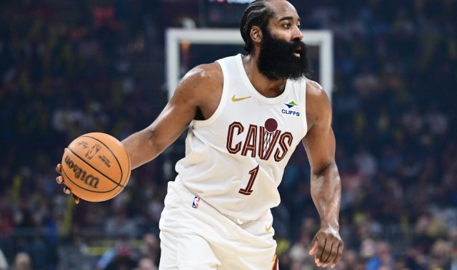 开云体育官网-哈登常规赛343场30+并列历史第12 詹姆斯575居首乔丹562居次！