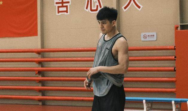 开云体育-状元郎新赛季定位大前锋 陈国豪：CBA，我准备好了！