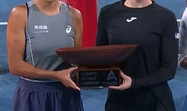 中国网球连续两周有冠军入账！张帅女双决赛上演横扫携冠出征澳网