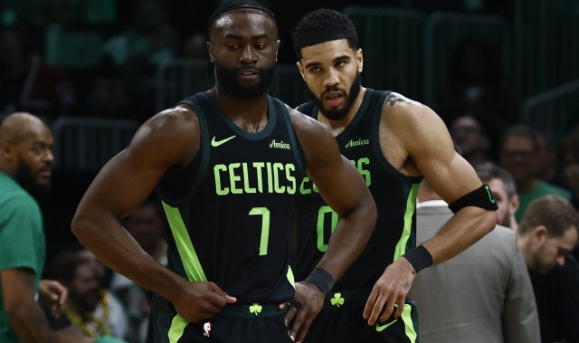 kaiyun-JR：绿军一直是杰伦·布朗的球队 而媒体渲染塔图姆的领导地位