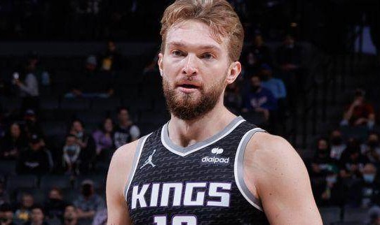 开云APP-赛季第5次逆转15+分差 萨博尼斯带伤展现国王雄心