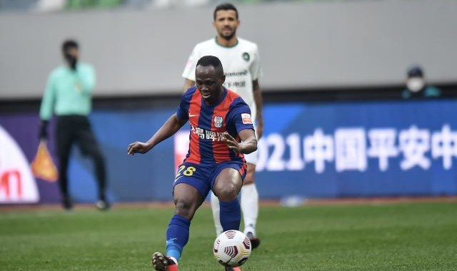 开云APP-生死战青岛竟让双外援当看客 想保级盼鸭梨救主？